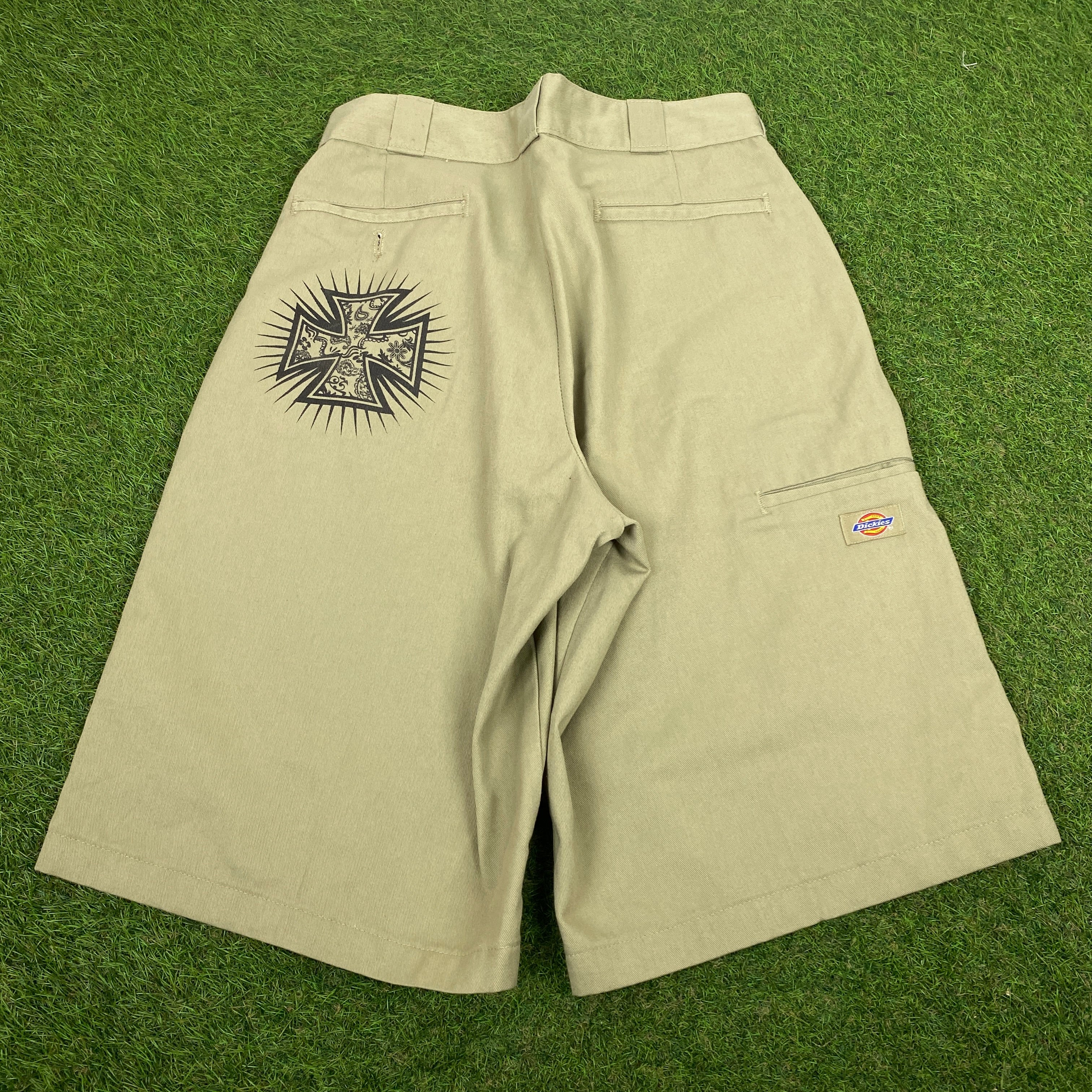 Green sale dickie shorts