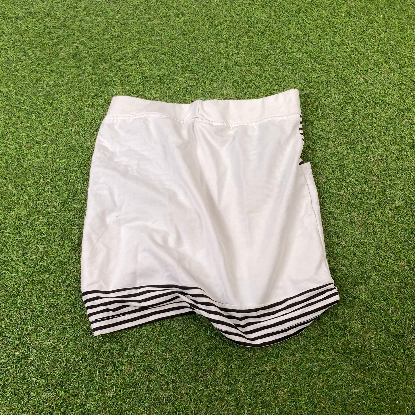 00s Nike Skirt Shorts White Small