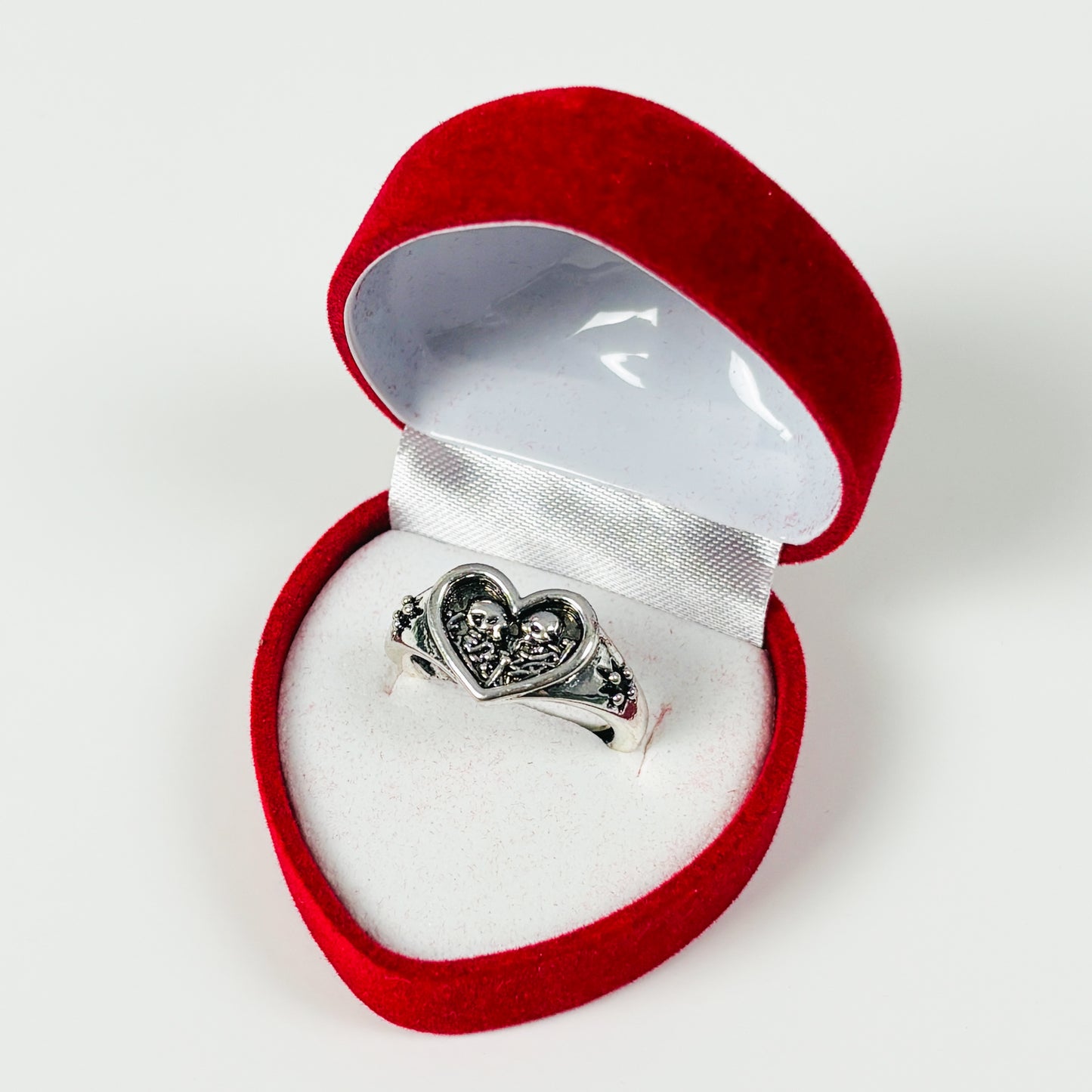 Skeleton Love Ring Silver