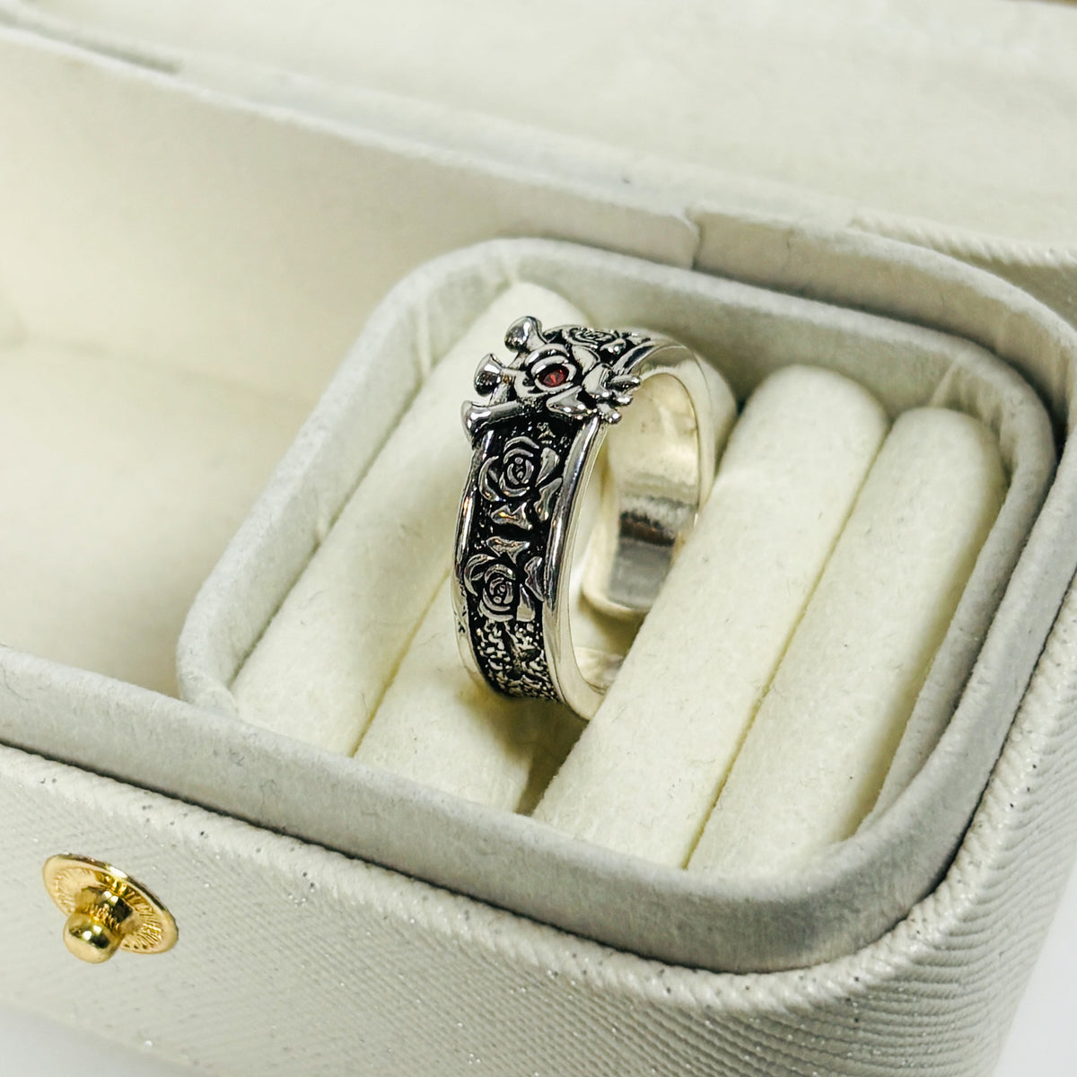 Thorny Rose Adjustable Ring Silver