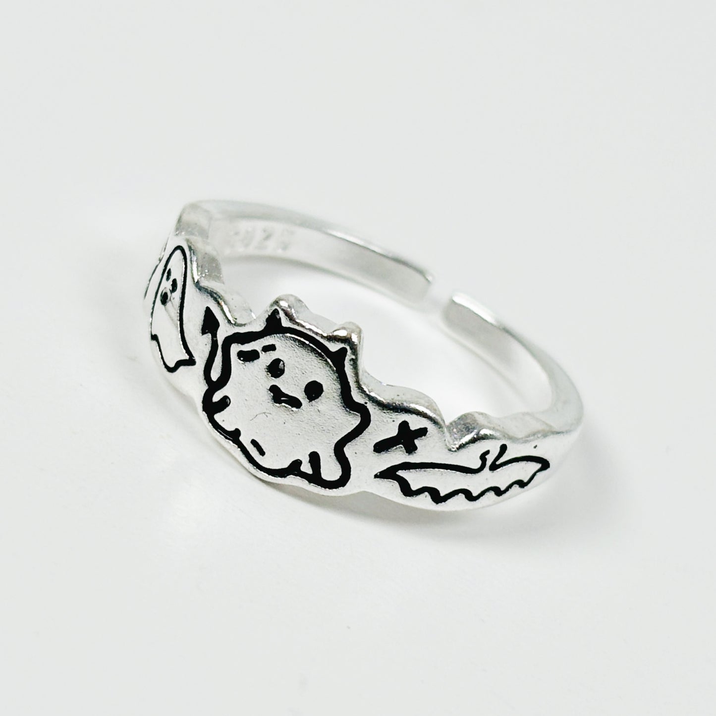 Cutie Ghost Ring