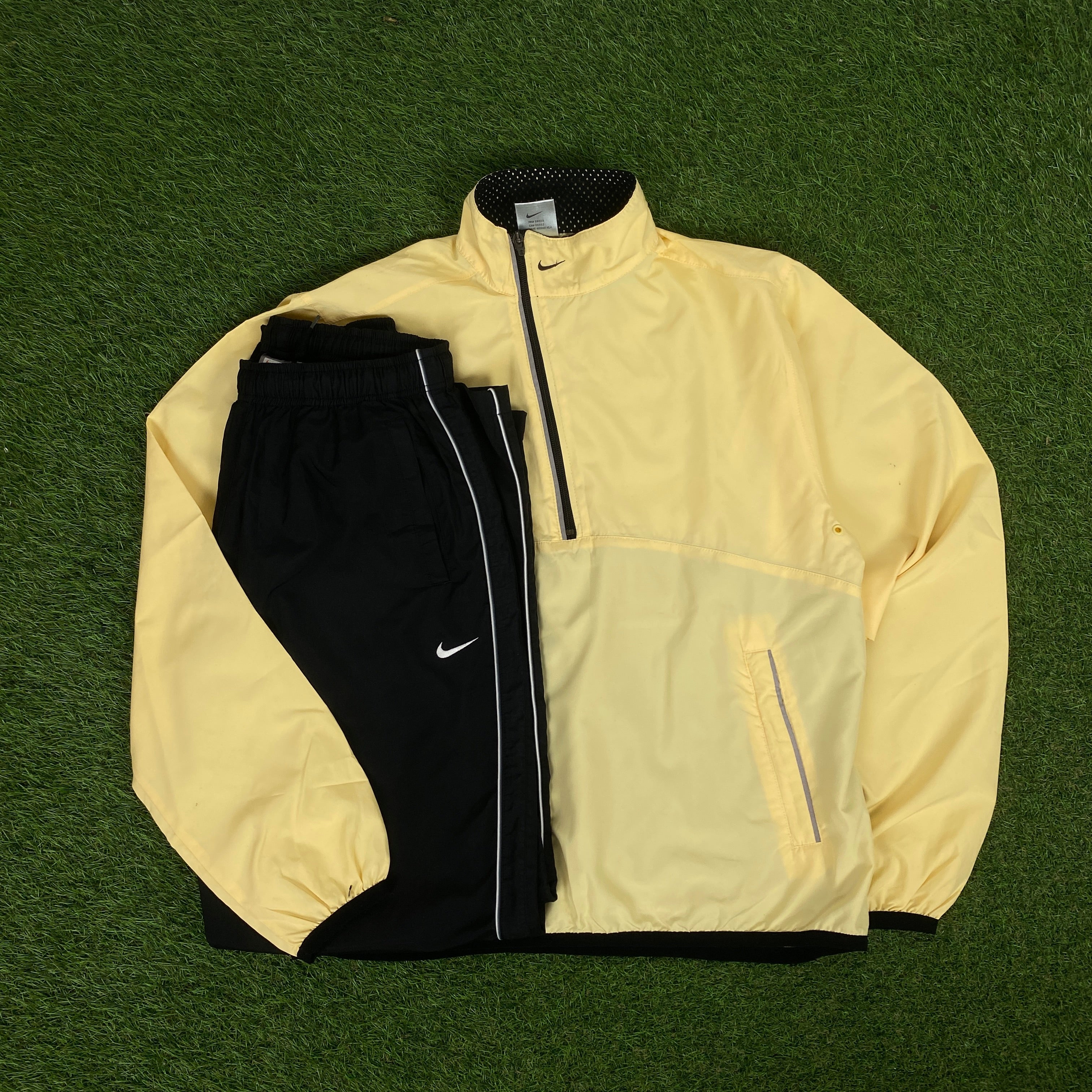 Nike asymmetrical jacket hotsell