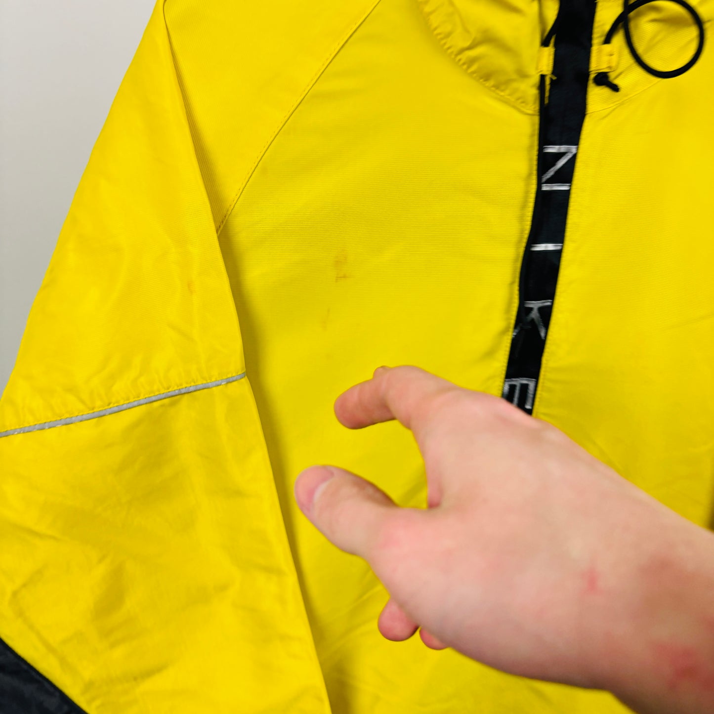 90s Nike Windbreaker Jacket Yellow Small