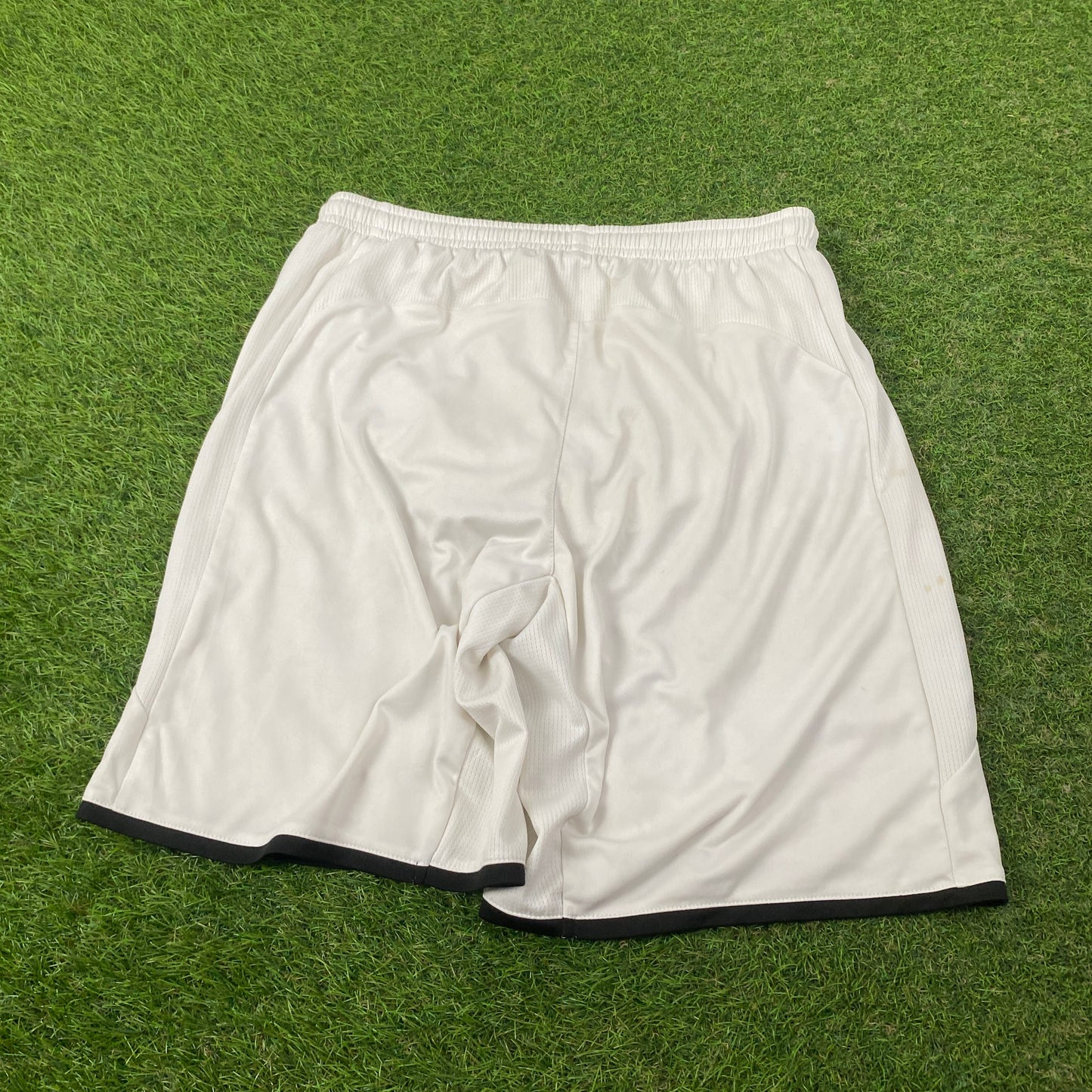 Retro Puma VFB Stuttgart Football Shorts White Large