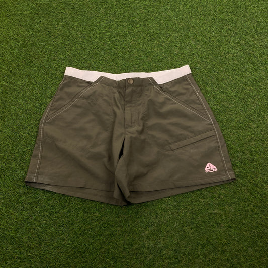 00s Nike ACG Shorts Brown Small