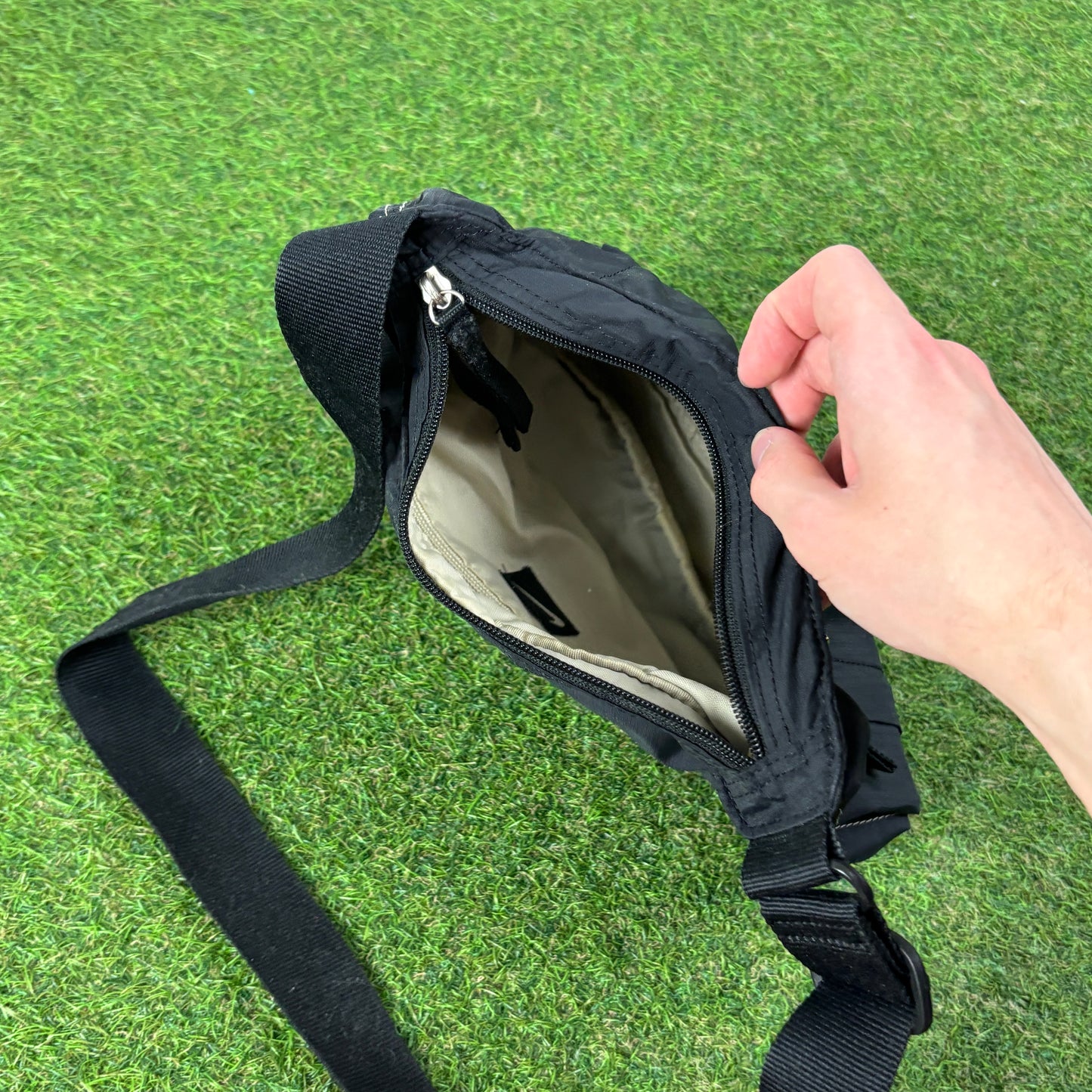 00s Nike Sling Shoulder Bag Black