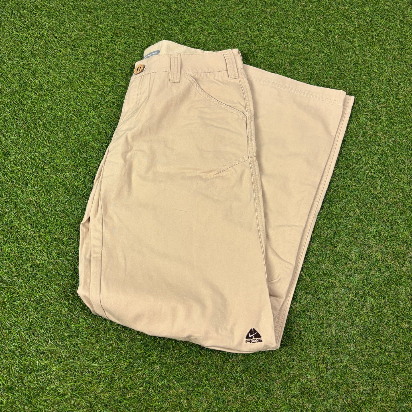 00s Nike ACG Trousers Joggers Brown Women’s Medium