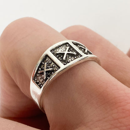 Retro Vintage Cross Ring Silver