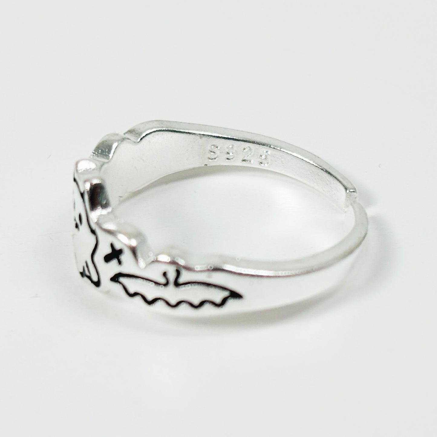 Cutie Ghost Ring