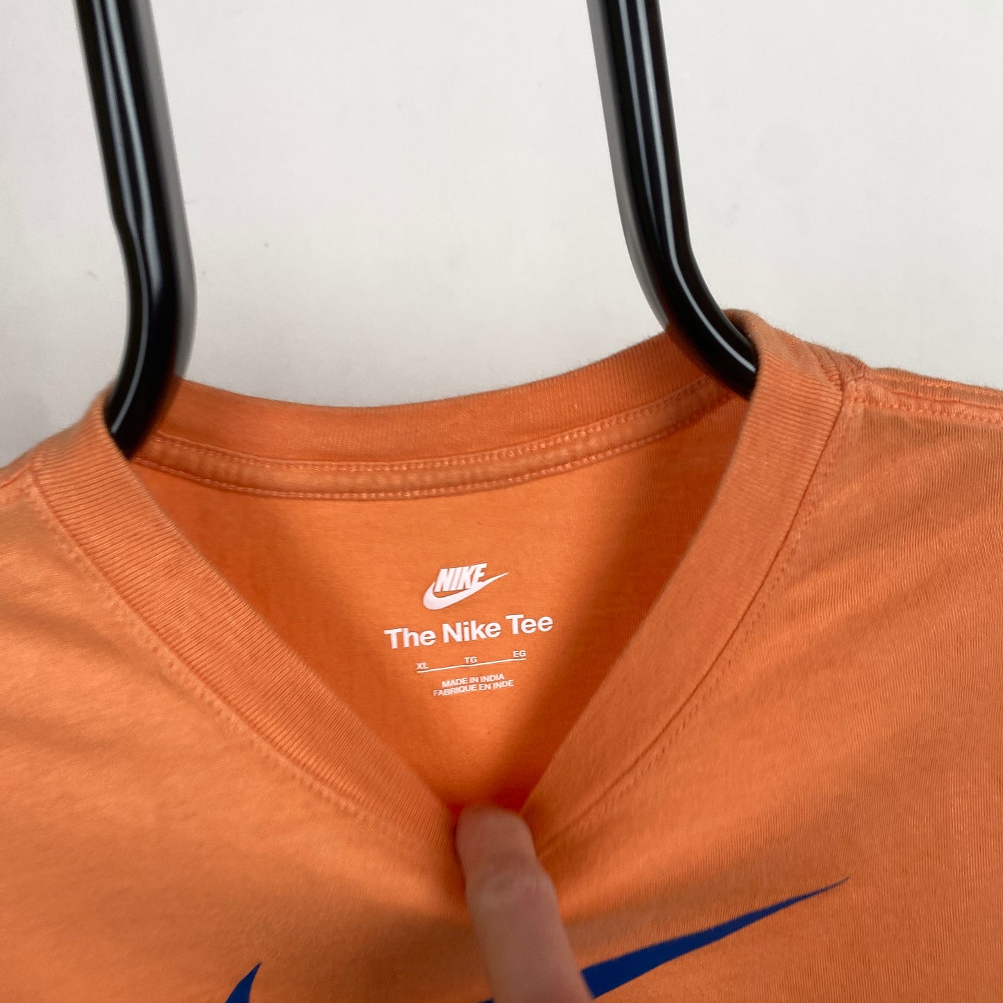 00s Nike Air T-Shirt Orange Small