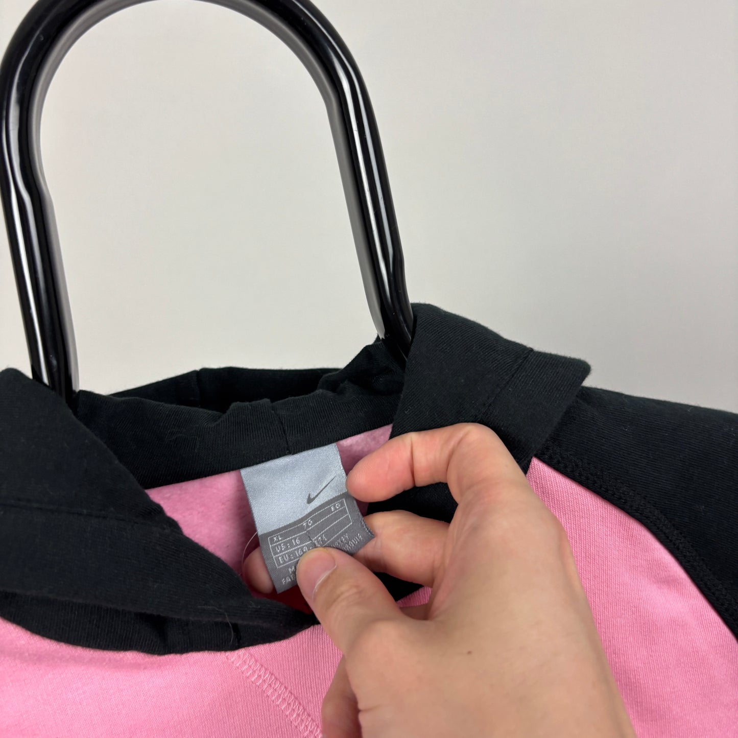 00s Nike Hoodie Pink Women’s Small