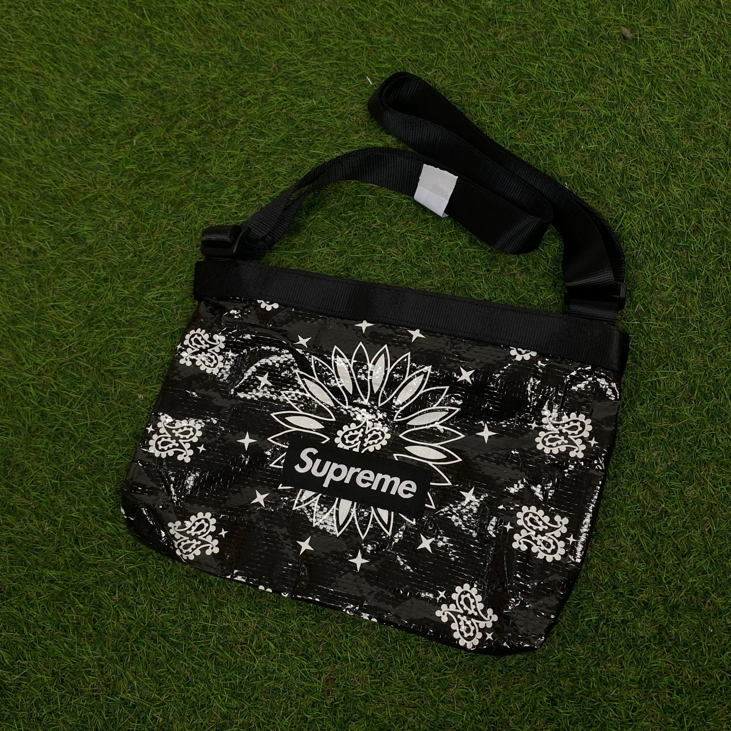 Retro Supreme Sling Shoulder Bag Black