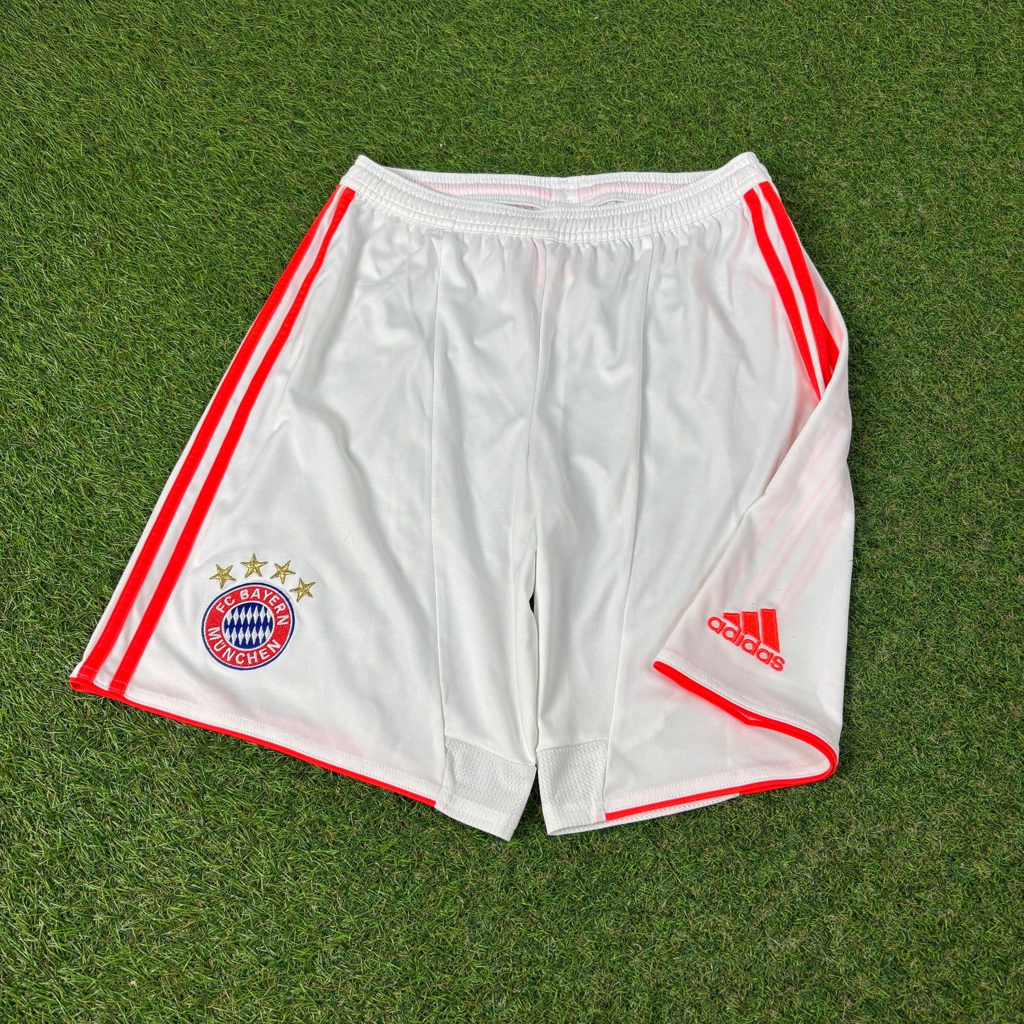 00s Adidas Bayern Munich Football Shorts White Small