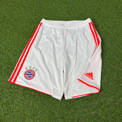 00s Adidas Bayern Munich Football Shorts White Small
