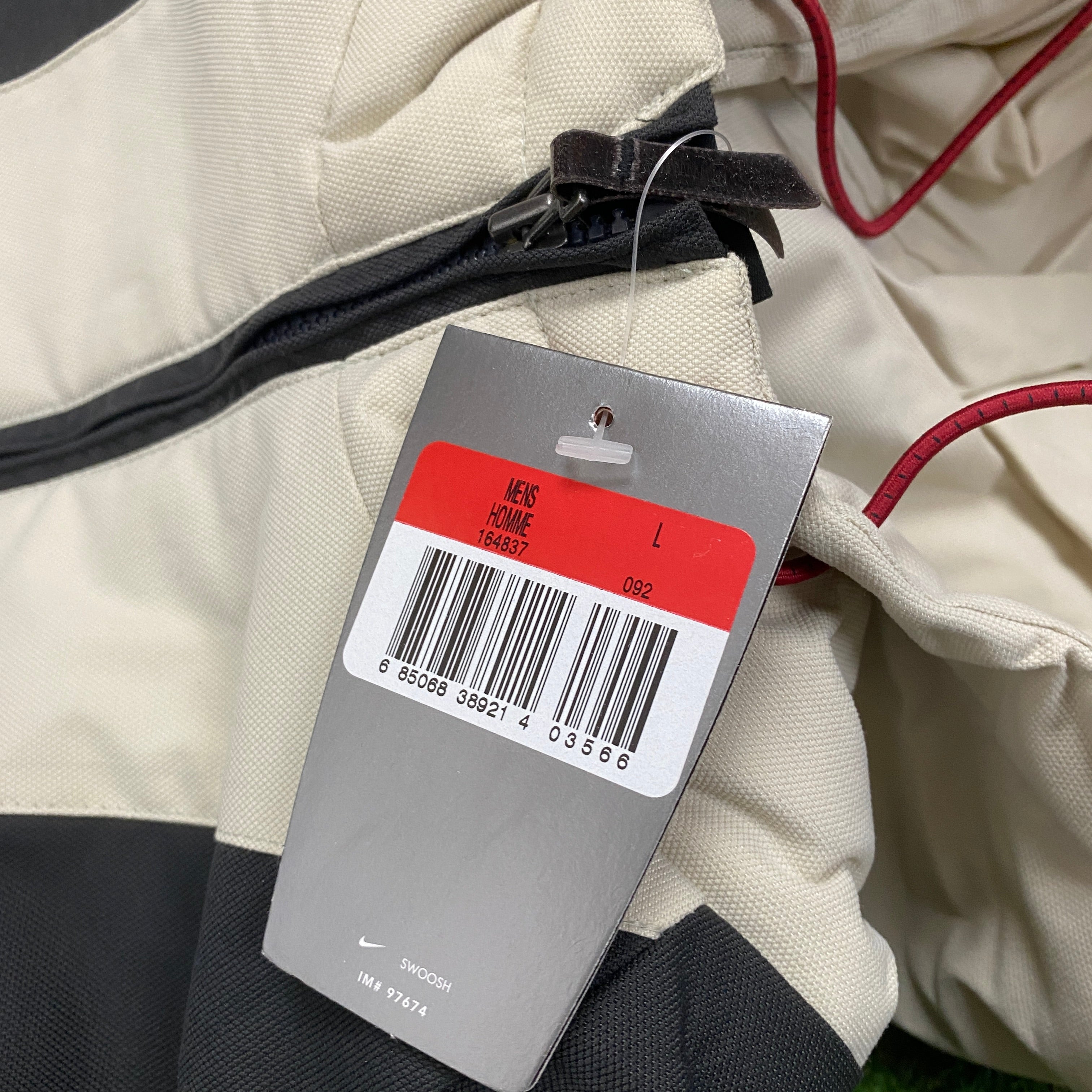 00s Nike Puffer Jacket Grey Large