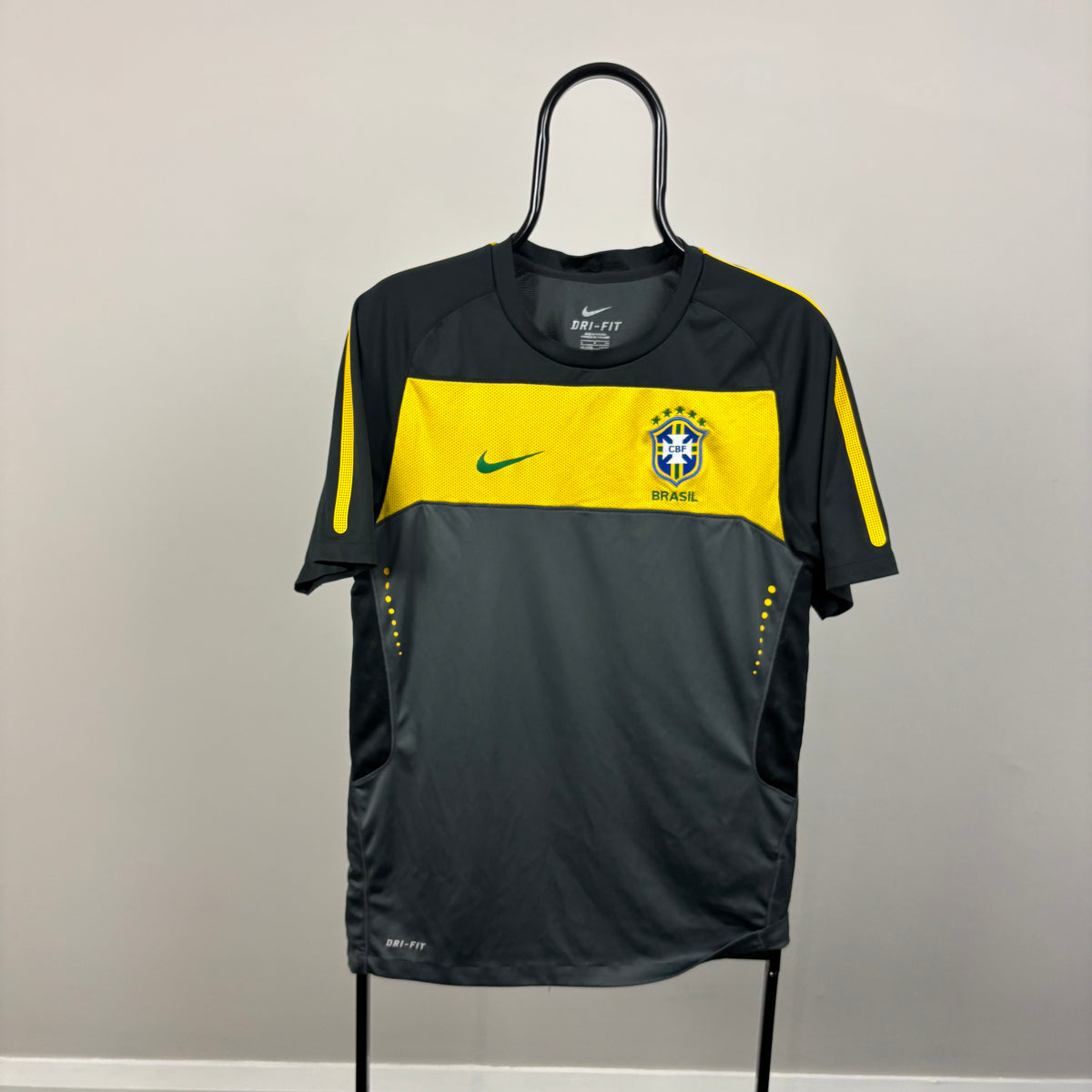 00s Nike Brazil Football Shirt T-Shirt Black Small
