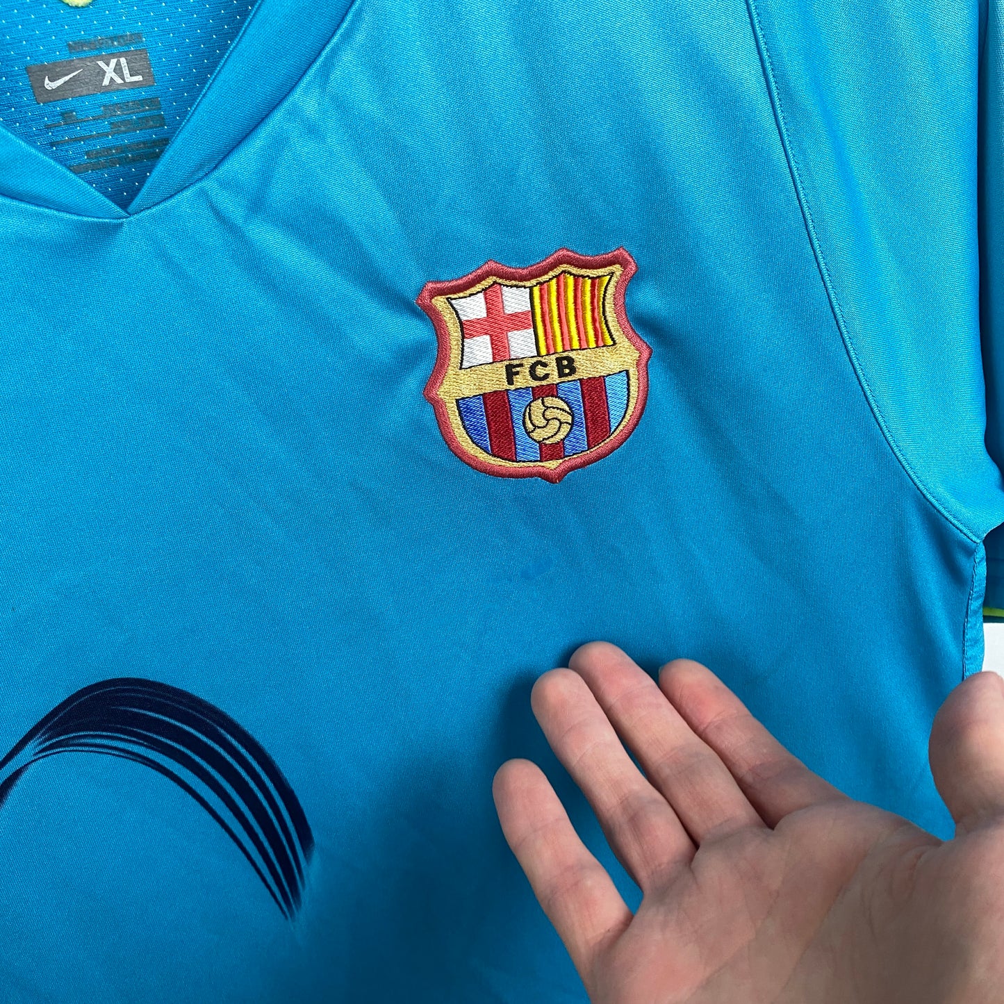 00s Nike Barcelona Football Shirt T-Shirt Blue Small
