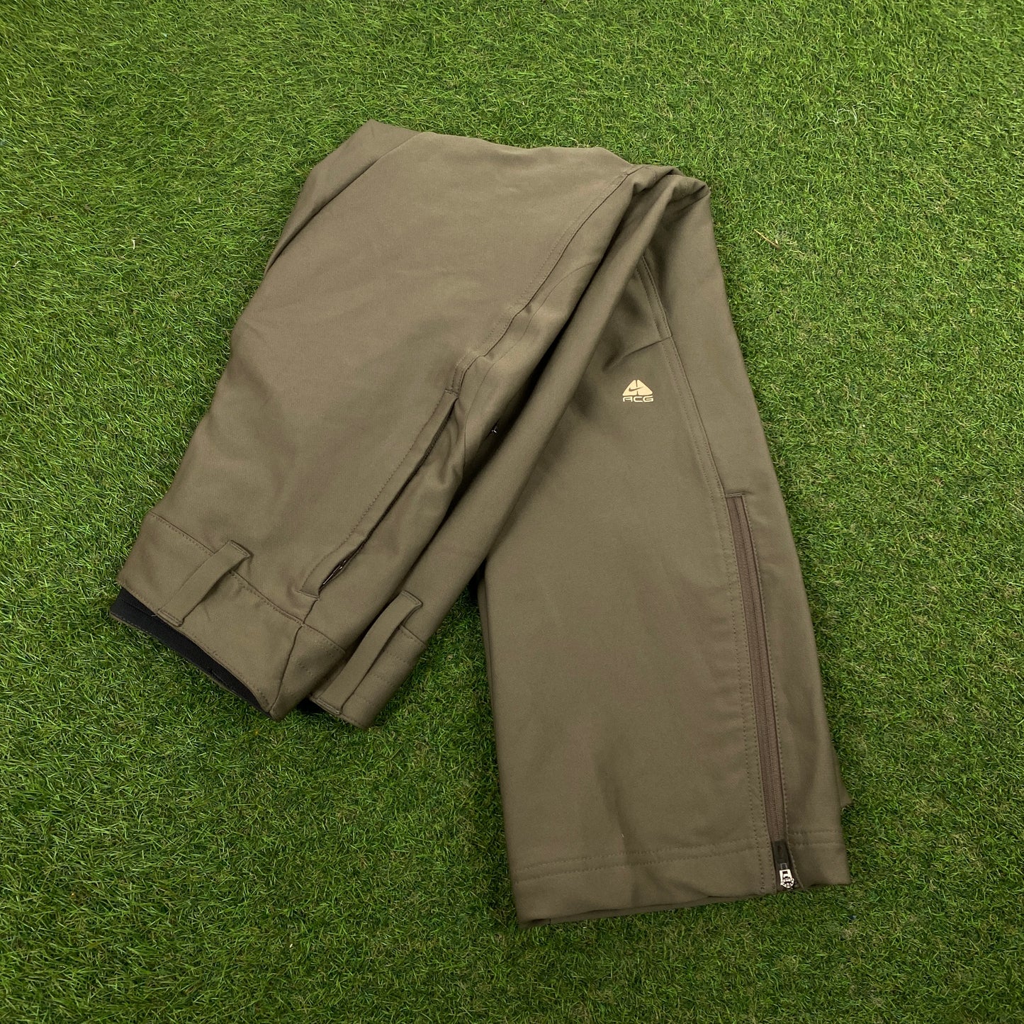 00s Nike ACG Cargo Trousers Joggers Brown XS