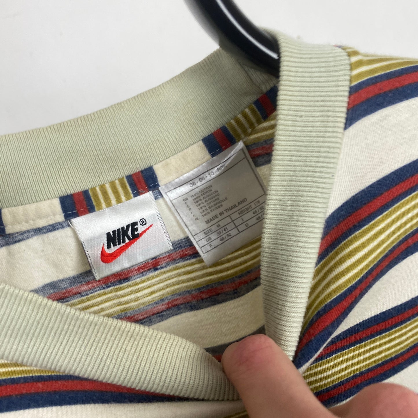 90s Nike Striped T-Shirt Brown Medium