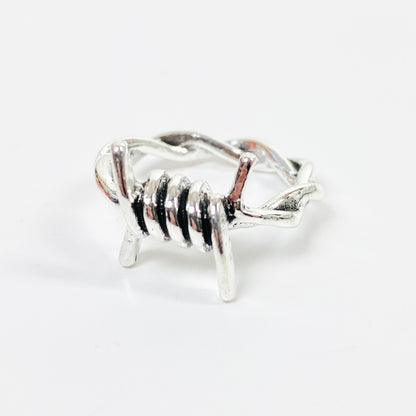 Retro Vintage Barb Wire Ring Silver