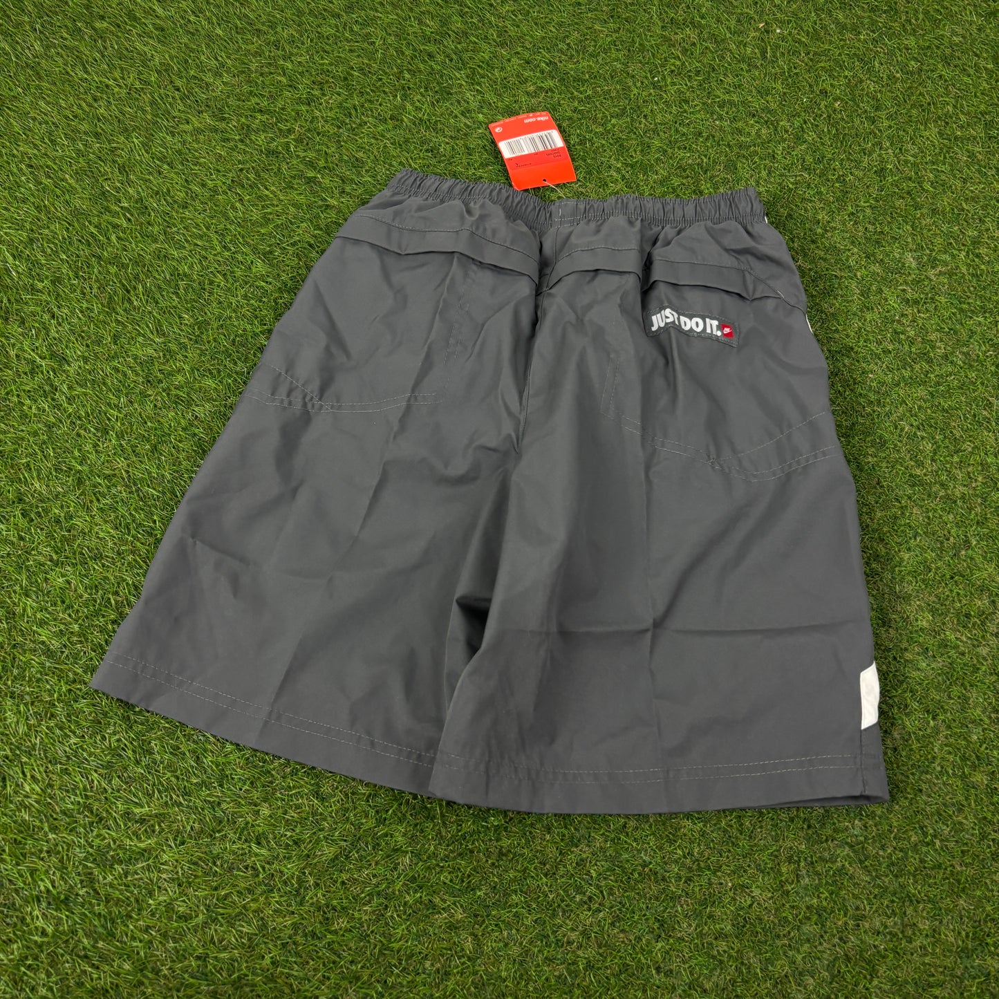 00s Nike Piping Shorts Grey XS