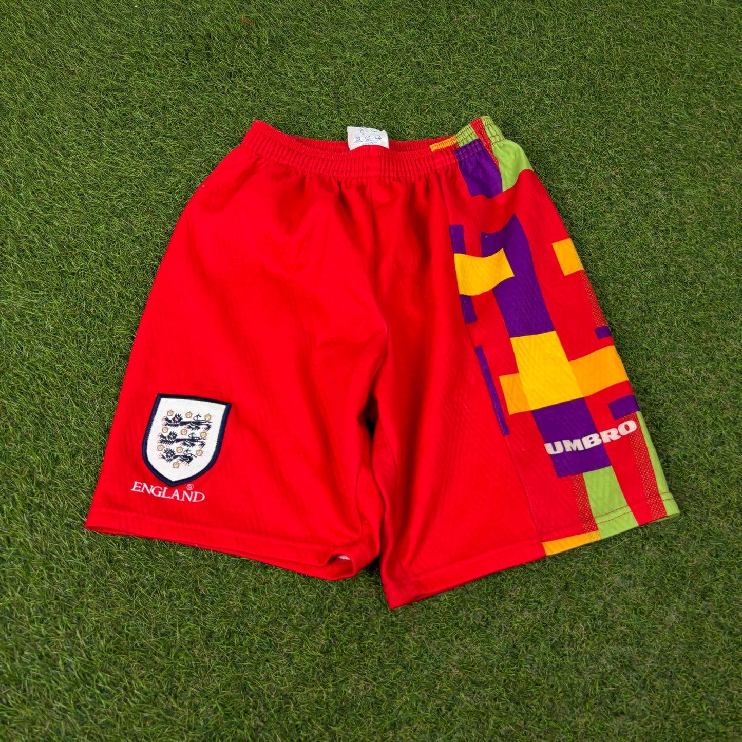 90s Umbro England Football Shorts Red XS