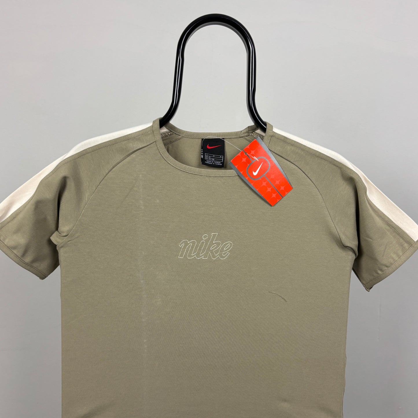 00s Nike T-Shirt Brown Women’s Large