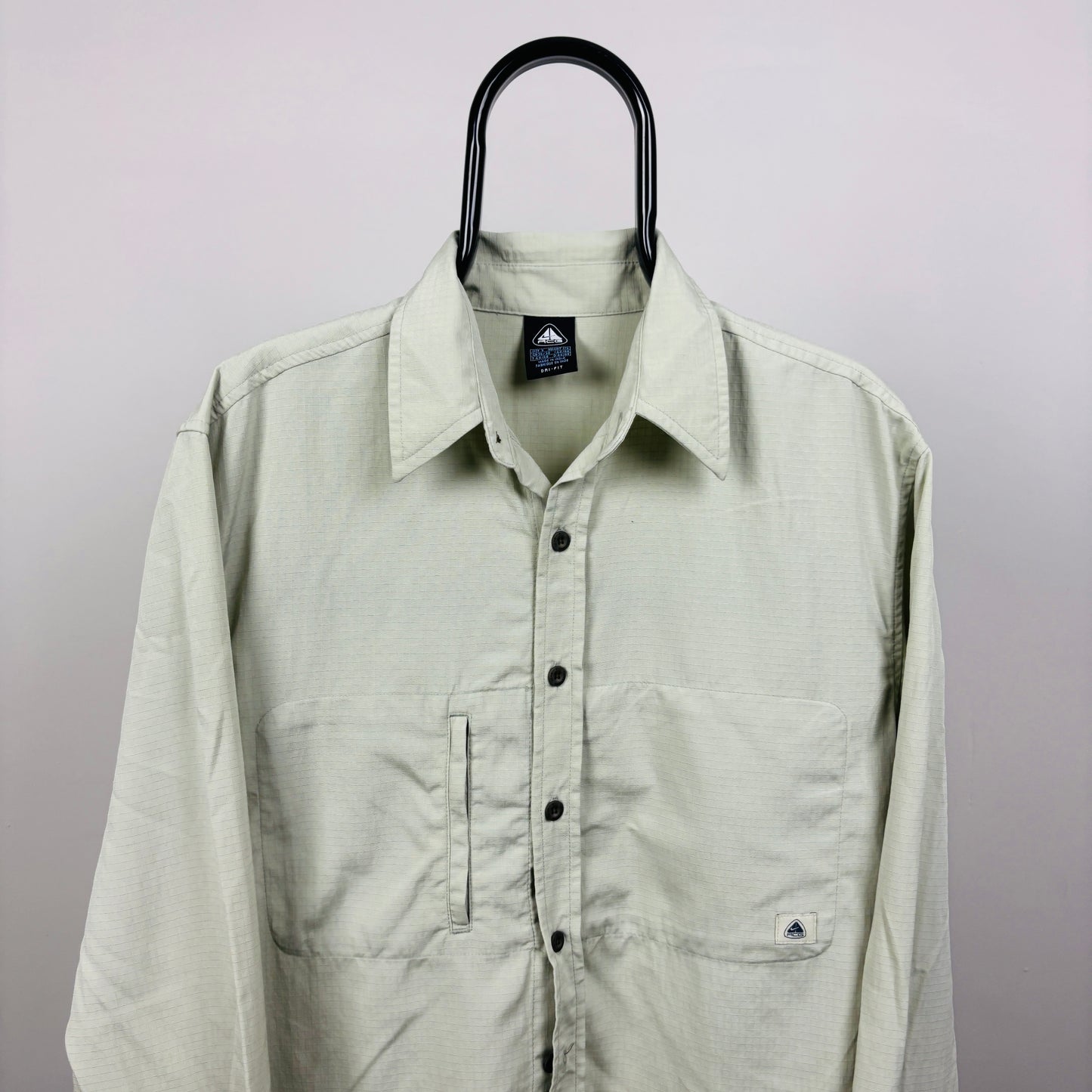 00s Nike ACG Hiking Shirt T-Shirt Brown Small