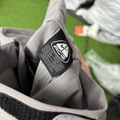 00s Nike ACG Trousers Joggers Grey Womens XS