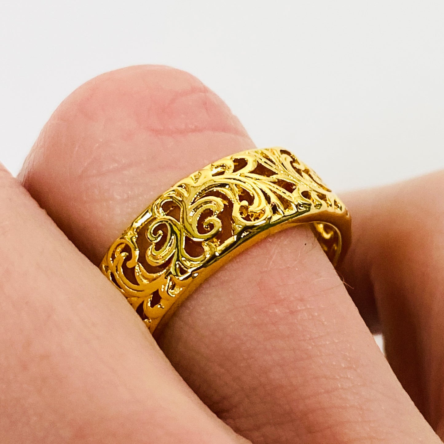 Retro Vintage Antique Swirl Ring Gold