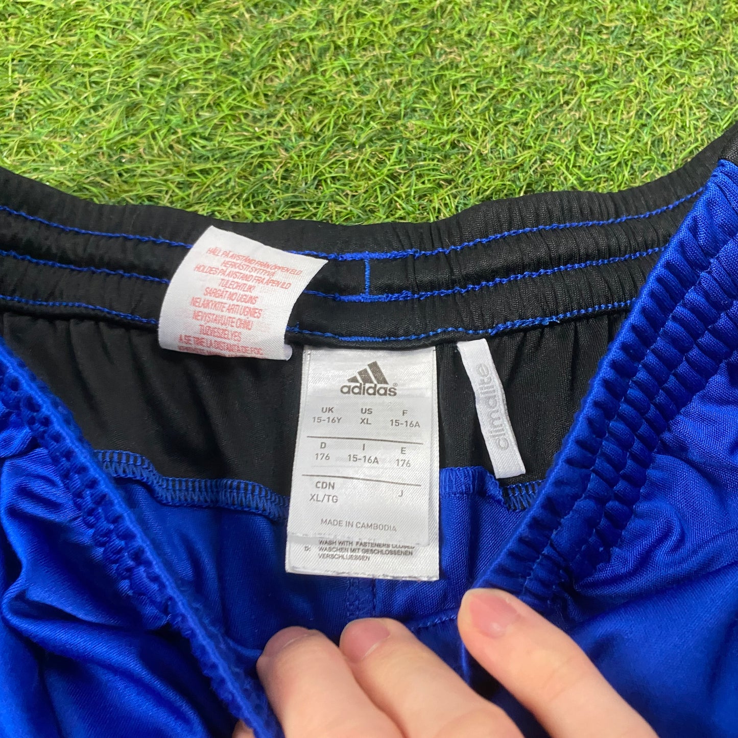 00s Adidas Basketball Shorts Blue Small