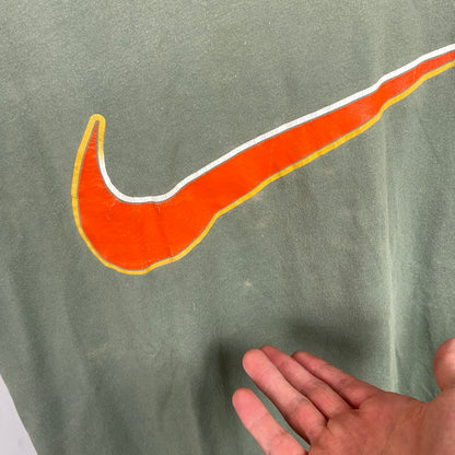 90s Nike Swoosh T-Shirt Green Medium