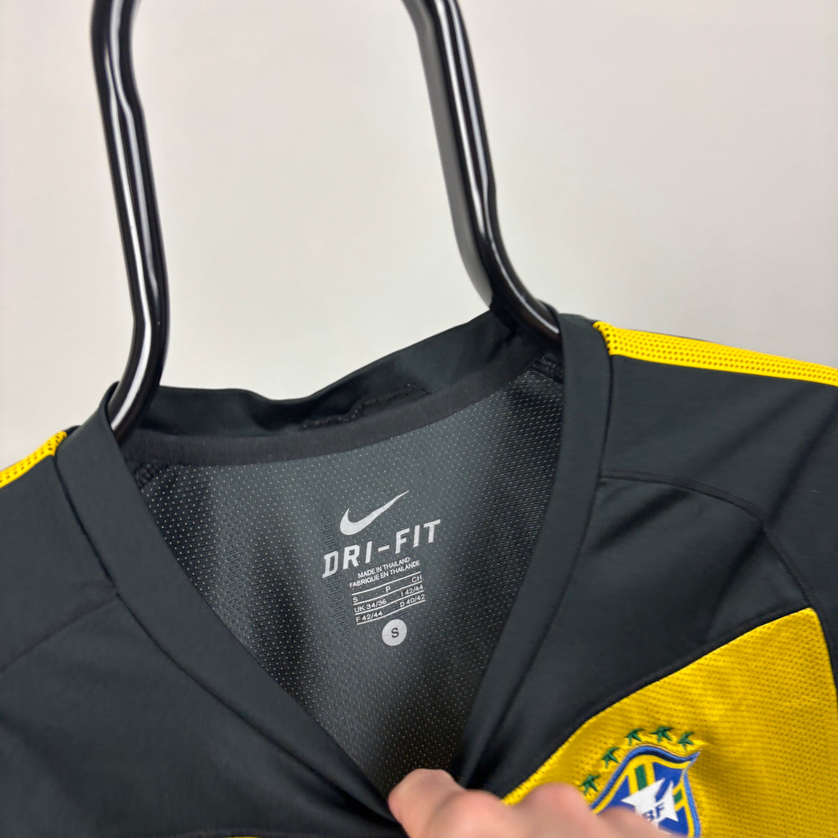 00s Nike Brazil Football Shirt T-Shirt Black Small