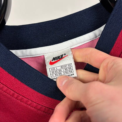 90s Nike Barcelona Football Shirt T-Shirt Red Large