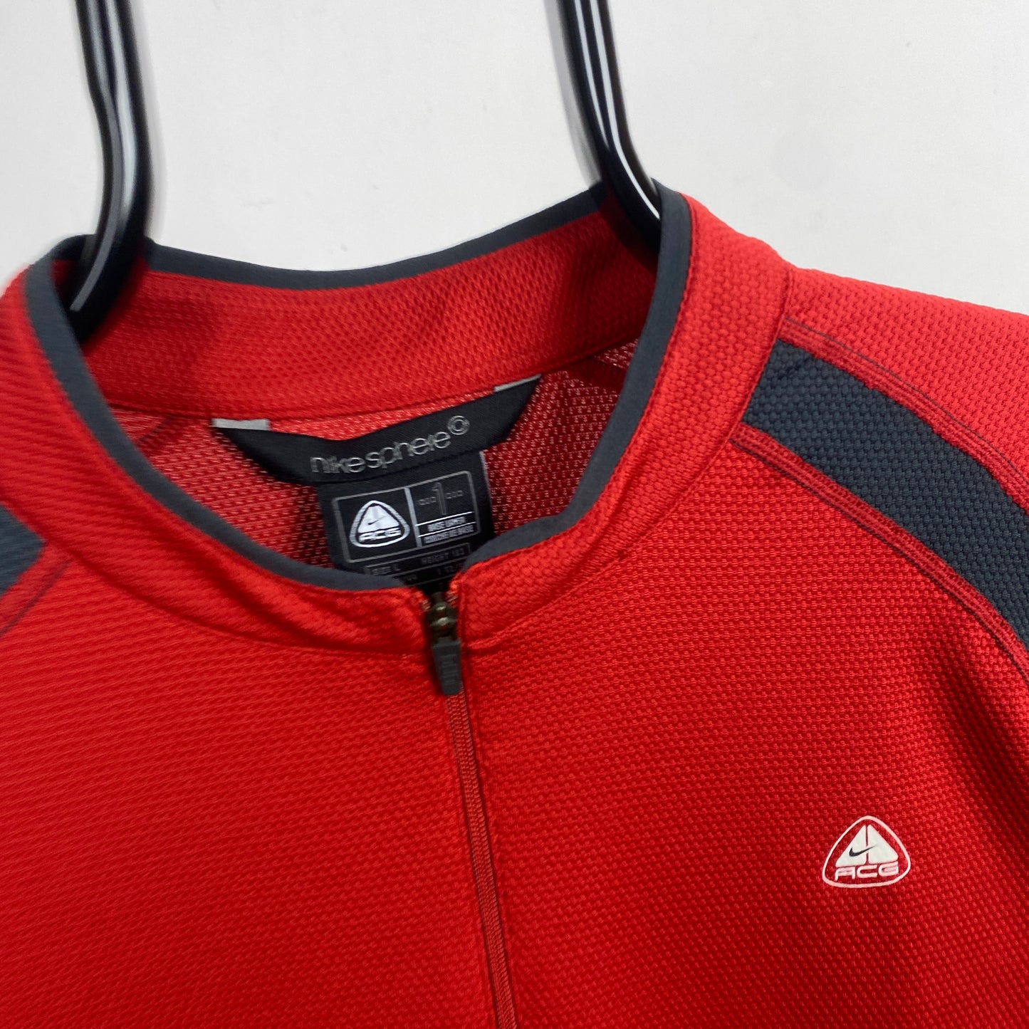 00s Nike ACG Baselayer T-Shirt Red Medium