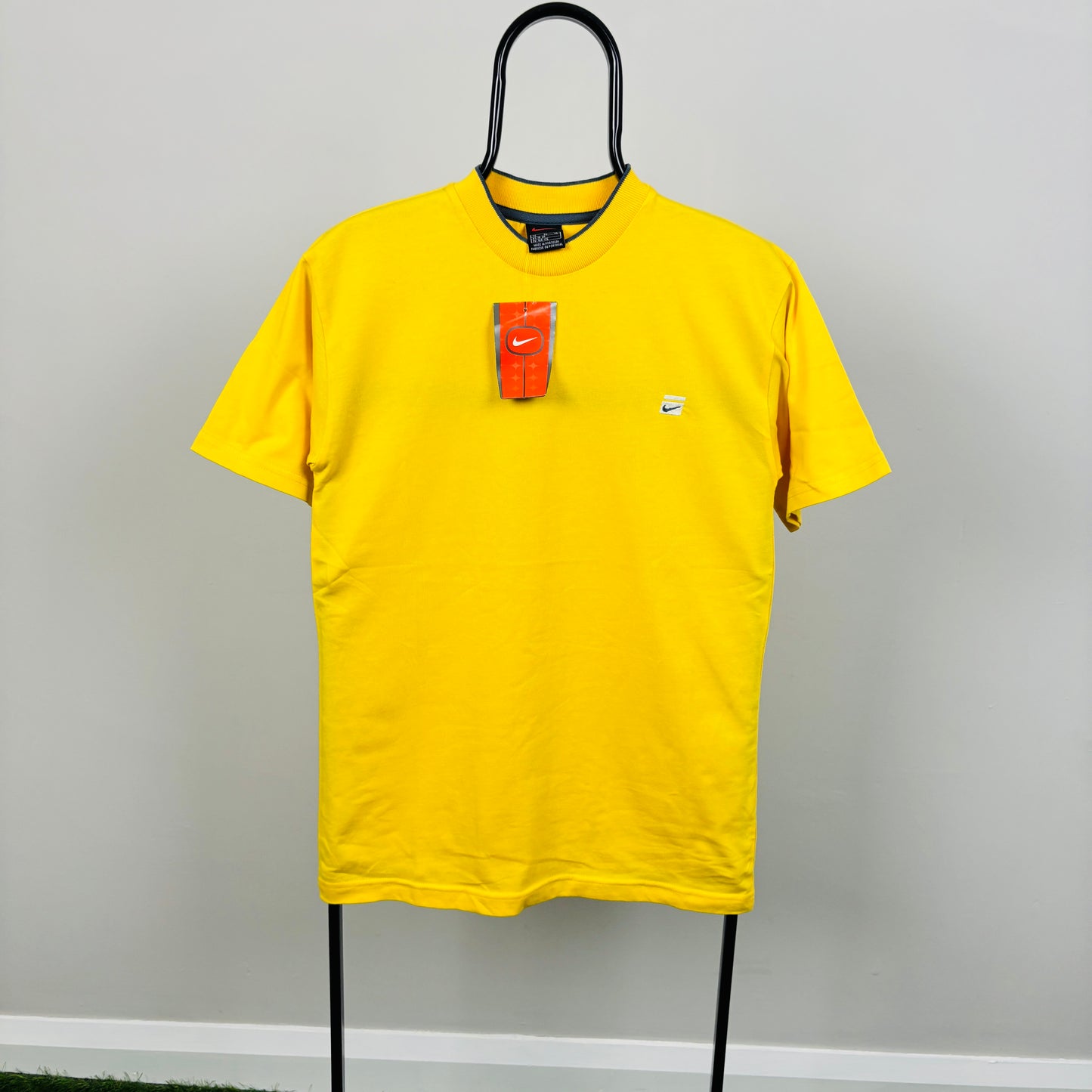 90s Nike T-Shirt Yellow Small