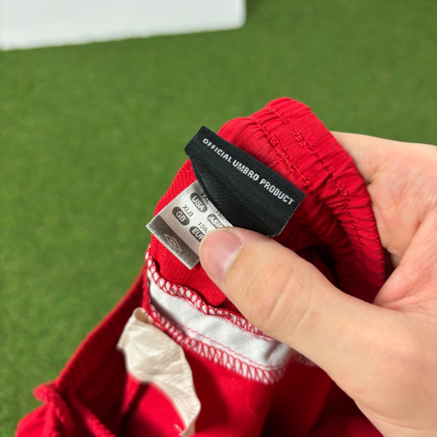 00s Umbro Football Shorts Red Small