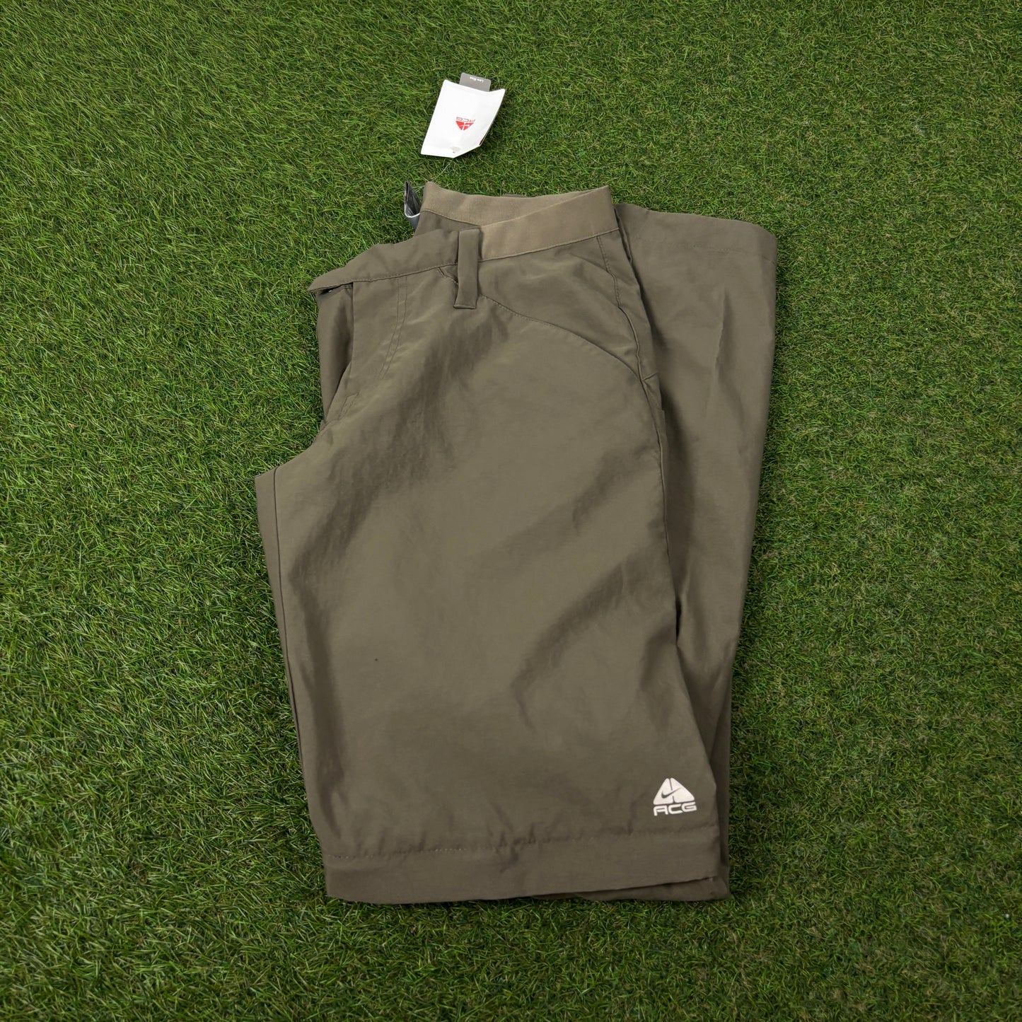 00s Nike ACG Zip Off Trousers Joggers Brown Womens XS