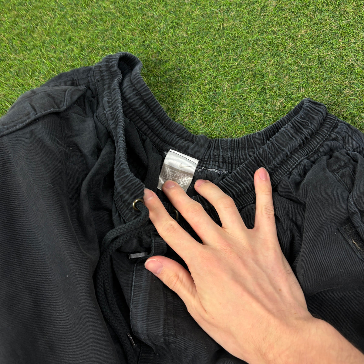 00s Nike Cargo Shorts Black Large