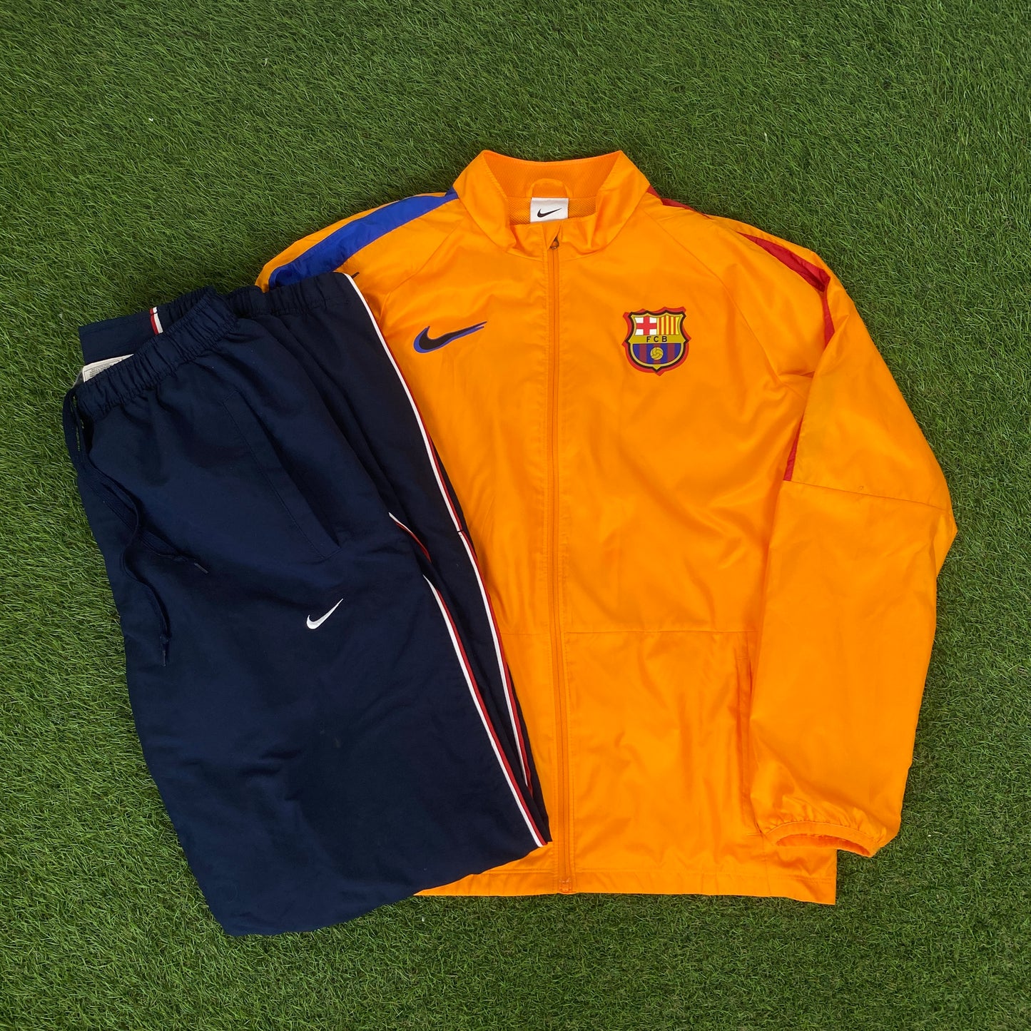 00s Nike Barcelona Windbreaker Jacket + Joggers Set Orange Small