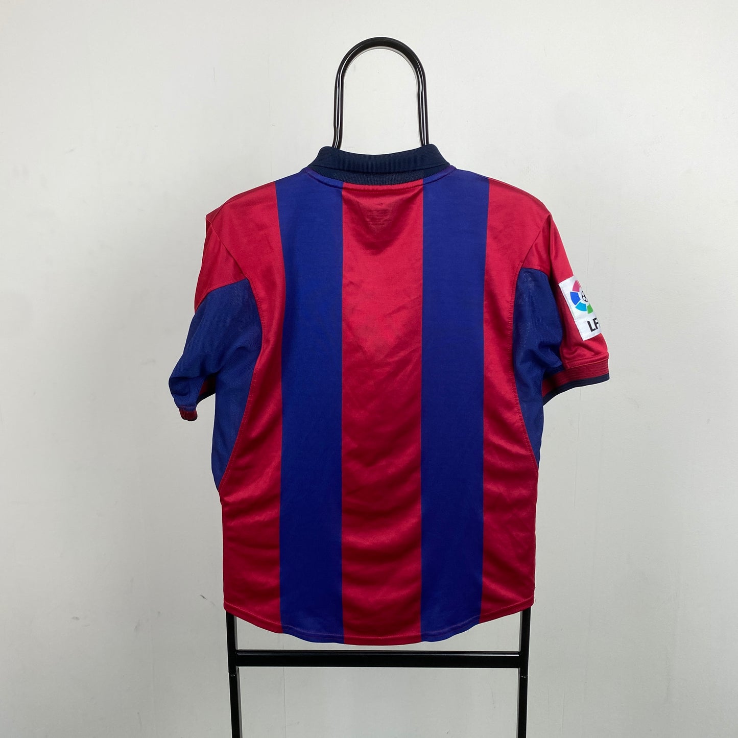 90s Nike Barcelona Football Shirt T-Shirt Red Small