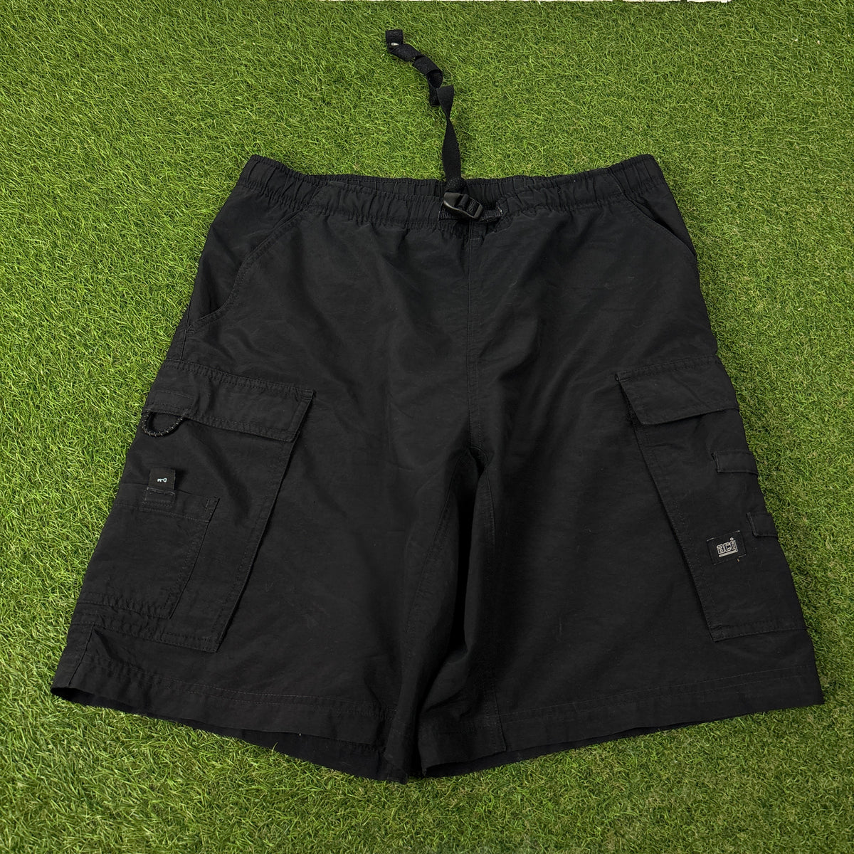 00s Nike ACG Cargo Shorts Black Small