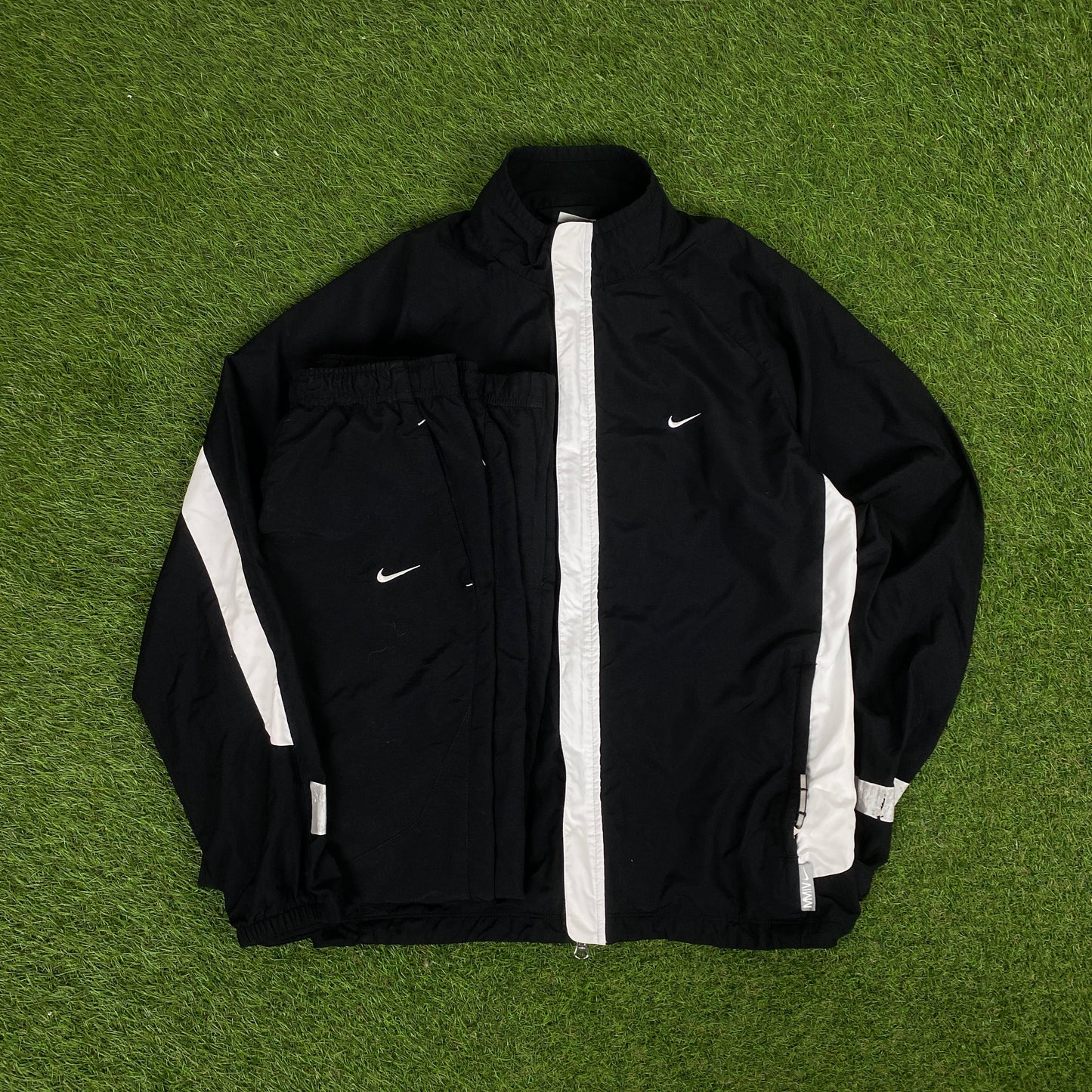 00s Nike Piping Windbreaker Jacket + Joggers Set Black Medium