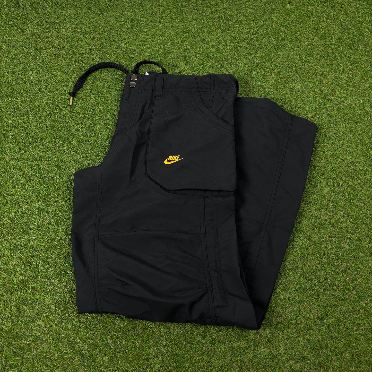 00s Nike Parachute Cinch Joggers Black Large