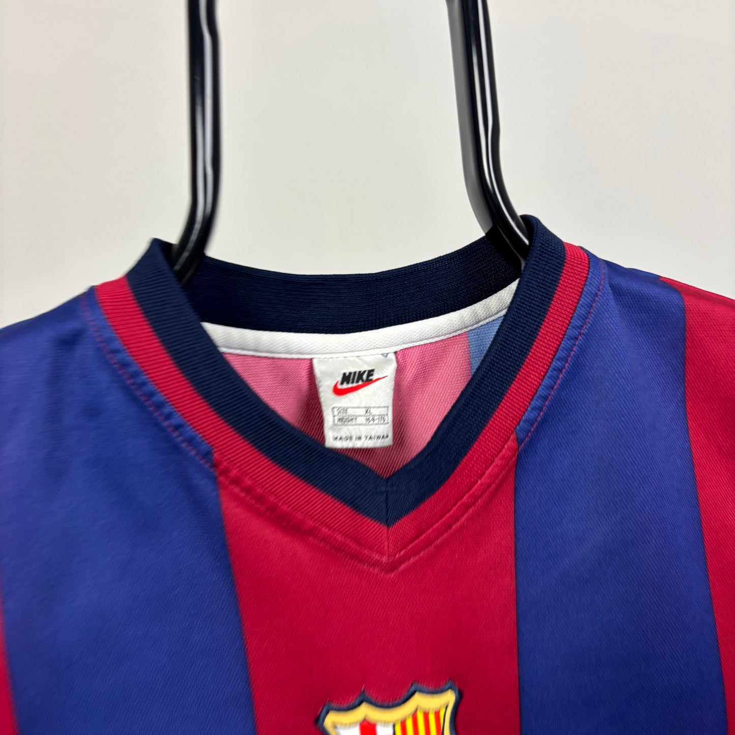 90s Nike Barcelona Football Shirt T-Shirt Red Small