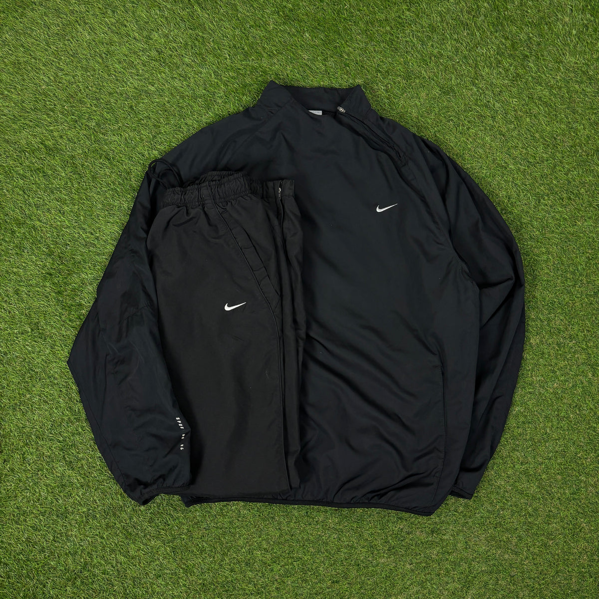 00s Nike Sidewinder Windbreaker Jacket + Joggers Set Black Medium