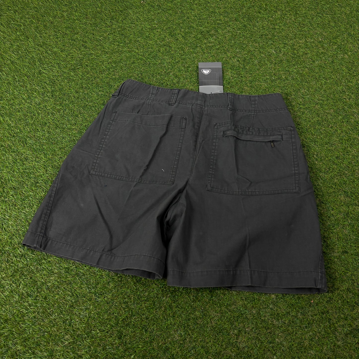 00s Nike ACG Cargo Shorts Grey Medium