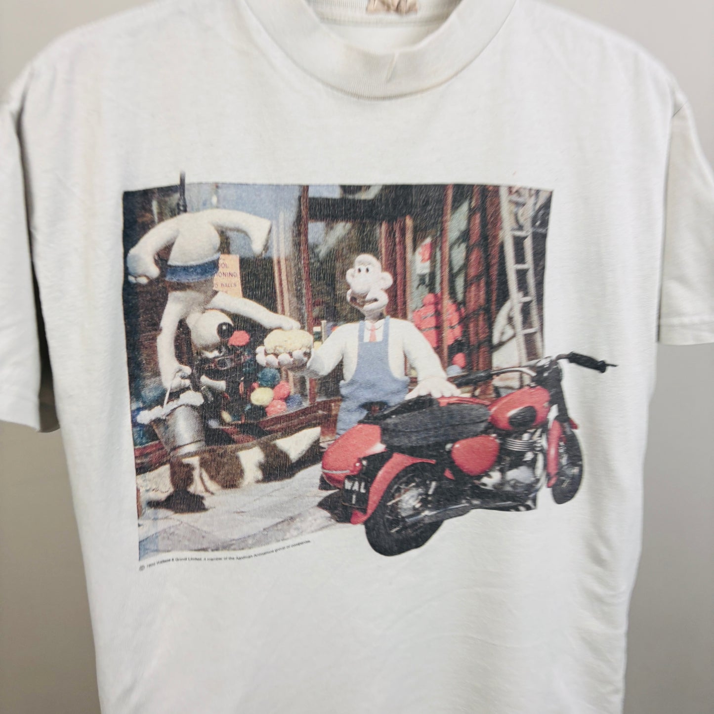 90s Wallace & Gromit T-Shirt White Women’s Medium