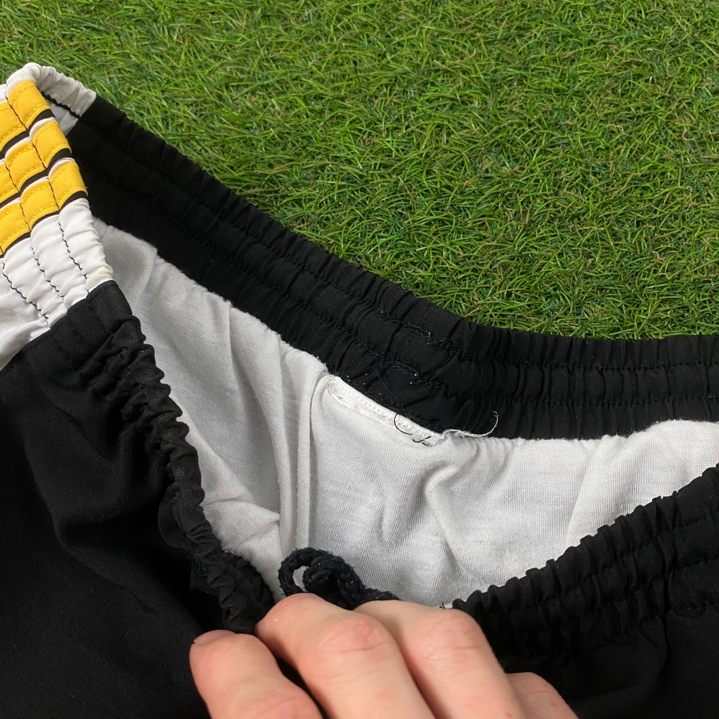 90s Adidas Shorts Black Large