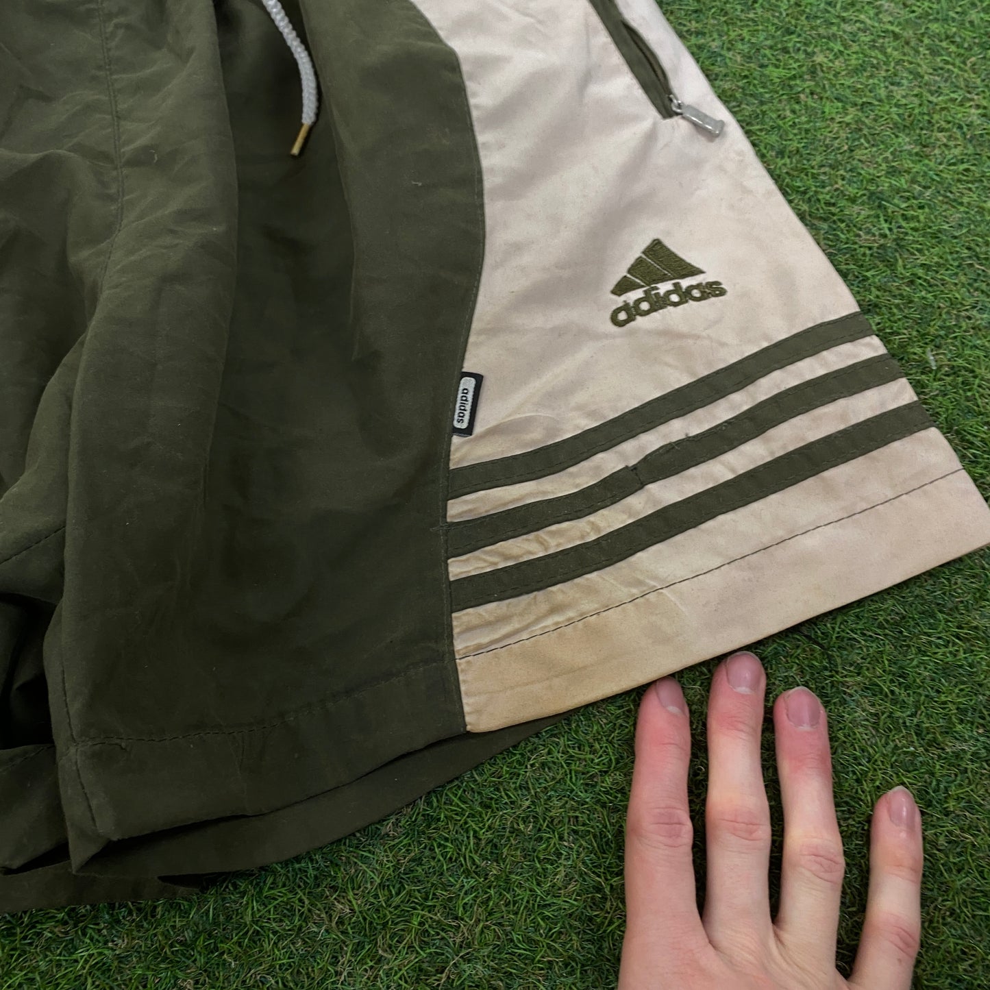 90s Adidas Zip Pocket Shorts Brown Large